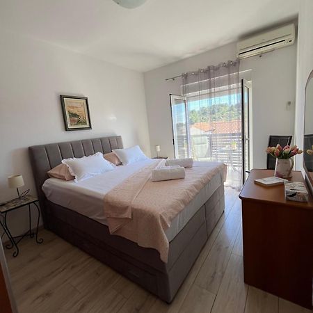 Apartment Bozo Hvar Town Bagian luar foto