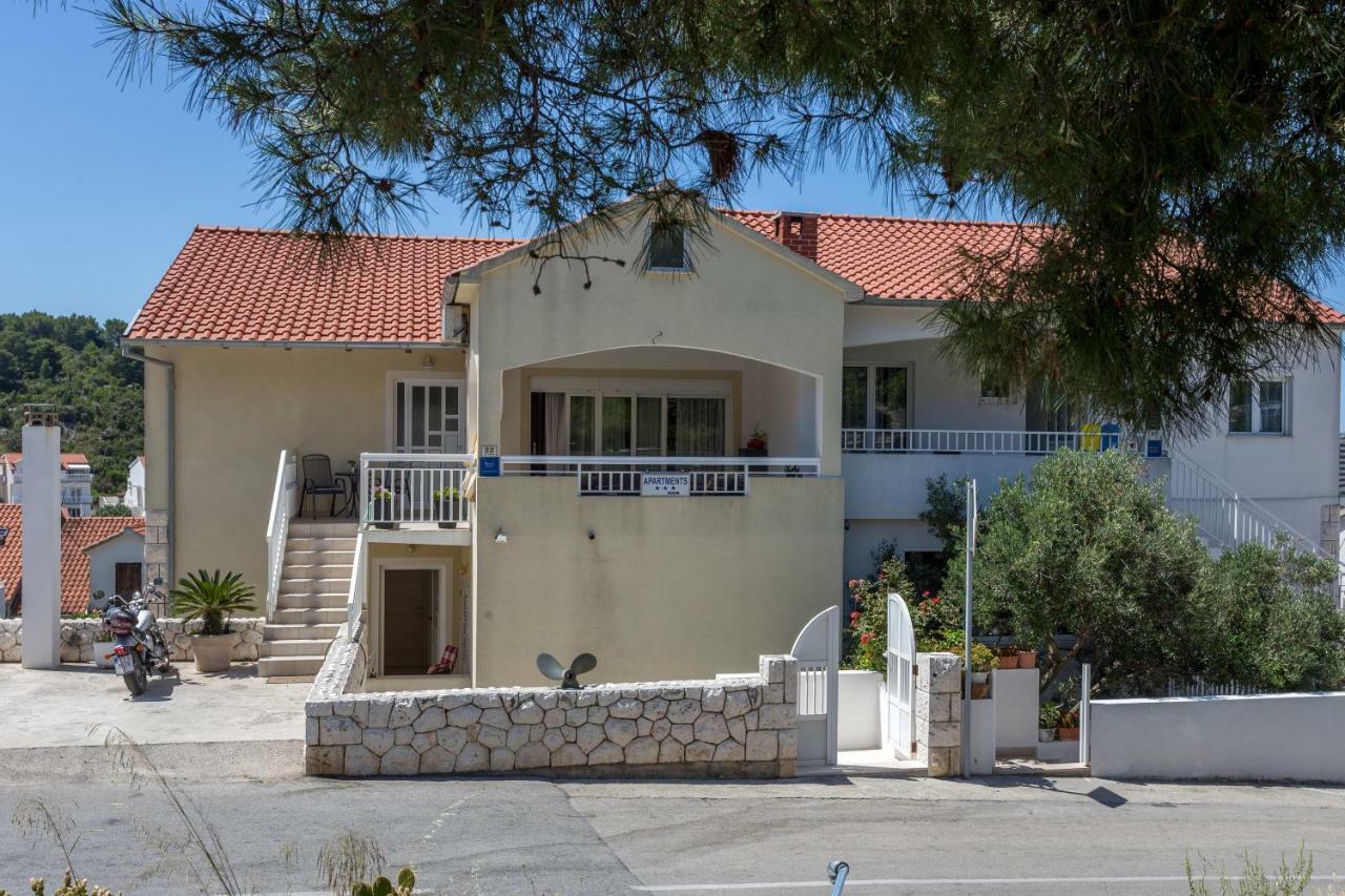 Apartment Bozo Hvar Town Bagian luar foto
